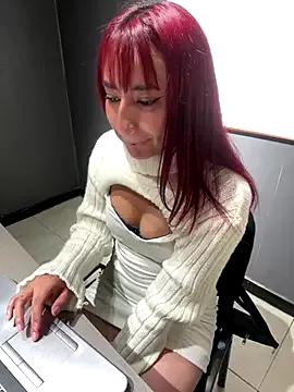 Try our girls live displays and explore the company of endless strippers, with beautiful physiques, vibrating toys and more.