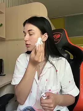 Julietta_a webcams show profile image 