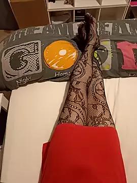 JulietteMaitresse from StripChat is Freechat