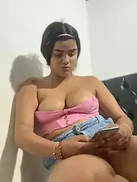 Try our girls live displays and explore the company of endless strippers, with beautiful physiques, vibrating toys and more.