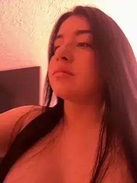 Try our girls live displays and explore the company of endless strippers, with beautiful physiques, vibrating toys and more.