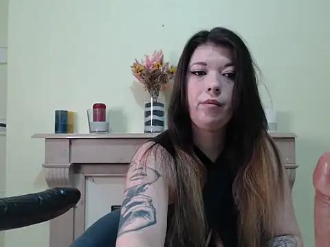 kamilalova from StripChat is Freechat