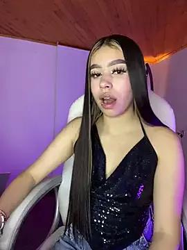 Try our girls live displays and explore the company of endless strippers, with beautiful physiques, vibrating toys and more.