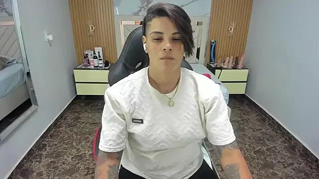 KAROLLJONES1 from StripChat is Freechat