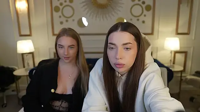 Kate054 — 1 girl naked doggy