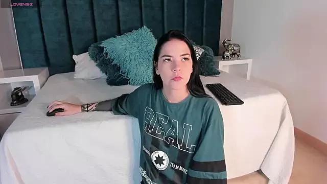 kate_cass from StripChat is Freechat