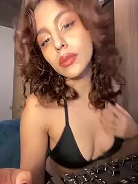 Try our girls live displays and explore the company of endless strippers, with beautiful physiques, vibrating toys and more.
