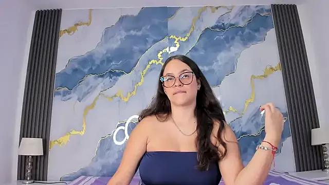 KateMoorex from StripChat is Freechat