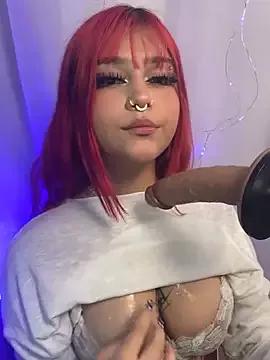 Try our girls live displays and explore the company of endless strippers, with beautiful physiques, vibrating toys and more.