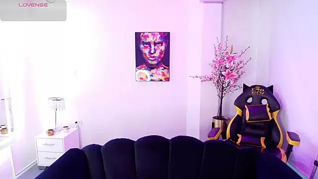 Kathya_and_thiago from StripChat is Freechat