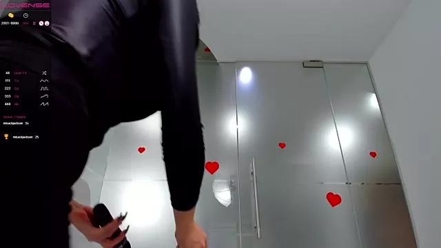 katty_lovel from StripChat