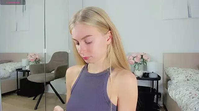 katyshaa from StripChat is Freechat