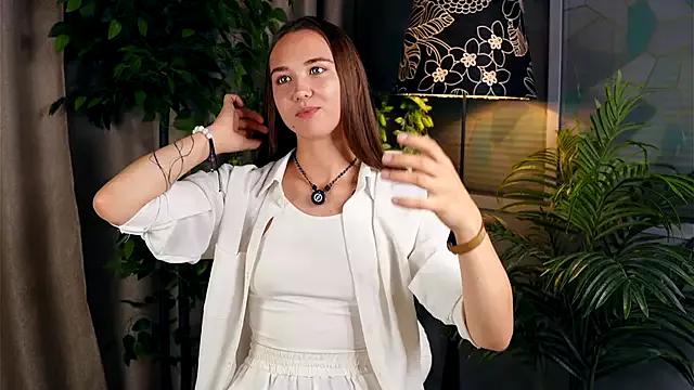 KayleenCurtis from StripChat is Freechat