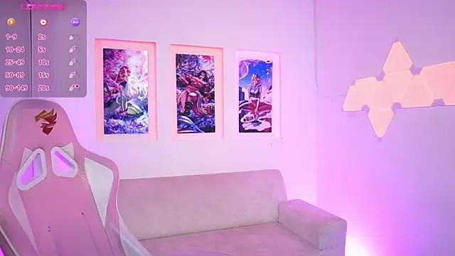 Try our girls live displays and explore the company of endless strippers, with beautiful physiques, vibrating toys and more.