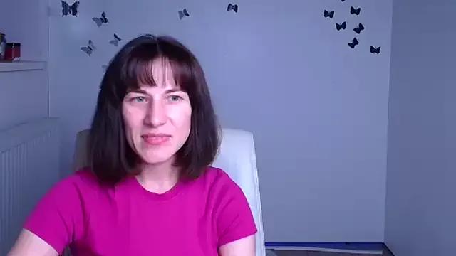 Kelly_Kisss from StripChat