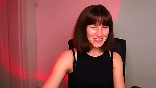 Kelly_Kisss from StripChat
