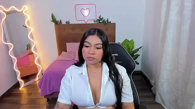 kendra_tay from StripChat is Freechat