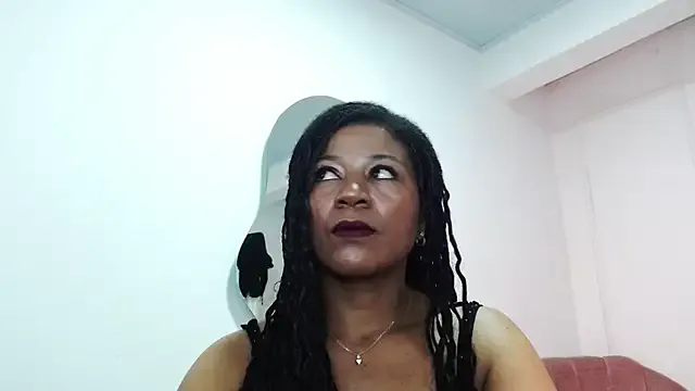 KendraStonee's avatar