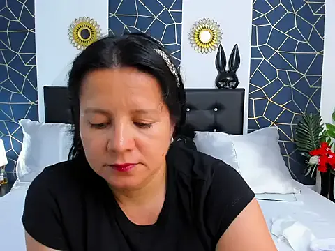 Avatar of KikyNaughty