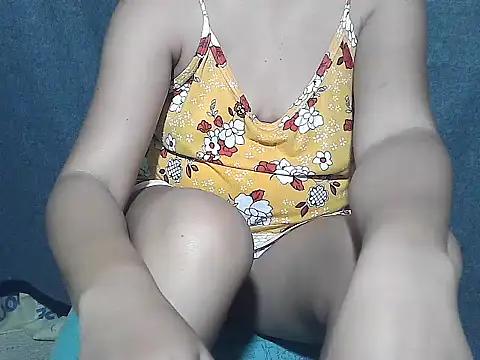 KimmyKinn from StripChat
