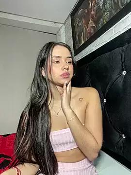 Try our girls live displays and explore the company of endless strippers, with beautiful physiques, vibrating toys and more.
