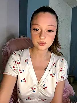 Try our girls live displays and explore the company of endless strippers, with beautiful physiques, vibrating toys and more.