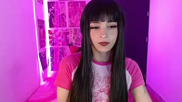 Try our girls live displays and explore the company of endless strippers, with beautiful physiques, vibrating toys and more.