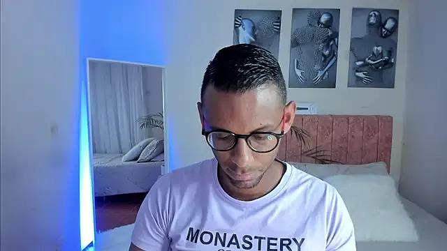 KingEdward_ from StripChat is Freechat