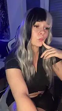 Try our girls live displays and explore the company of endless strippers, with beautiful physiques, vibrating toys and more.