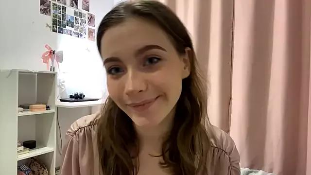 Try our girls live displays and explore the company of endless strippers, with beautiful physiques, vibrating toys and more.