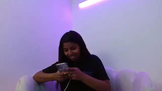 kira_smitt from StripChat is Freechat