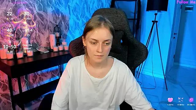 KiraMontoya from StripChat is Freechat