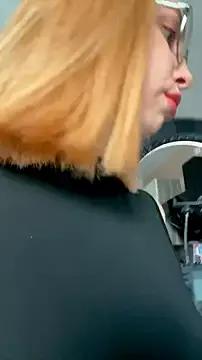 Try our girls live displays and explore the company of endless strippers, with beautiful physiques, vibrating toys and more.