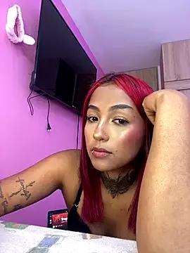 kitty_moon1 from StripChat is Freechat