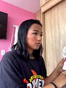 kitty_moon1 from StripChat is Freechat