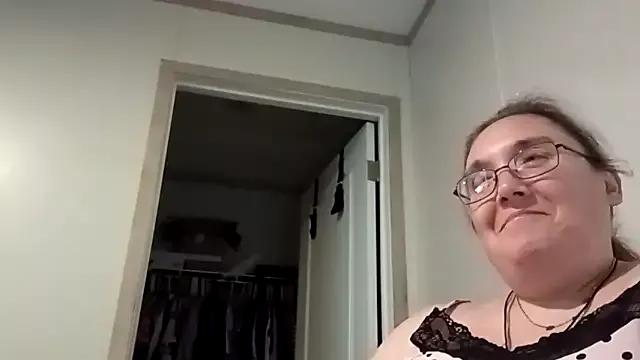 kittygurl25 from StripChat is Freechat