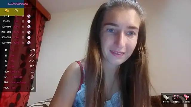 Kriss_Bellyy from StripChat is Freechat