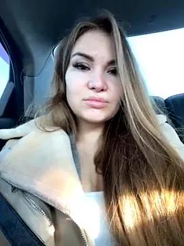 KristiCutee from StripChat is Freechat