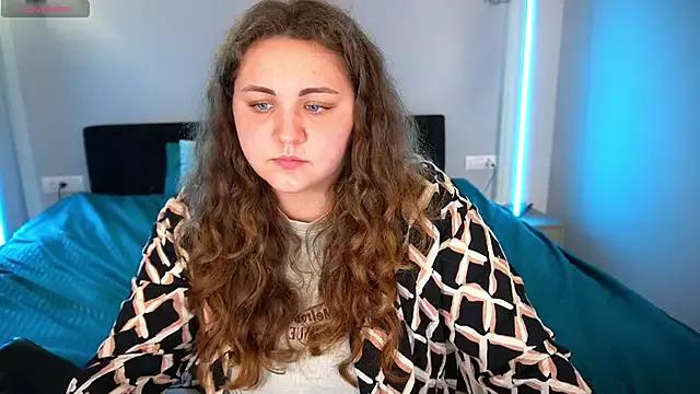 KristineStarr from StripChat is Freechat