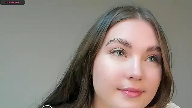 KristynSchwerin from StripChat is Freechat