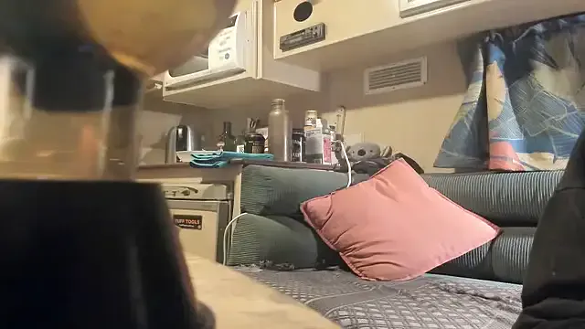 KrystalRoss — Outfit off