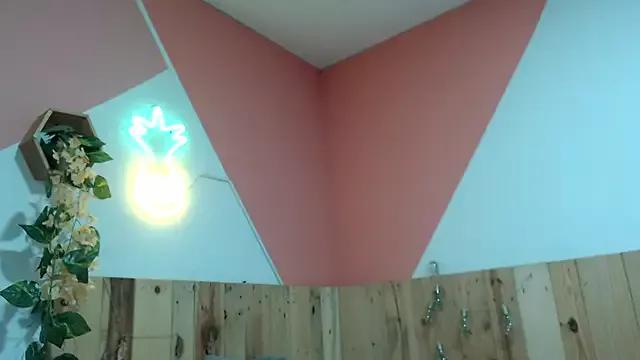 Kylie_Fox__ from StripChat is Freechat