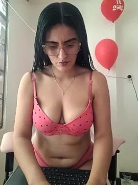 Lady_11 webcams show profile image 