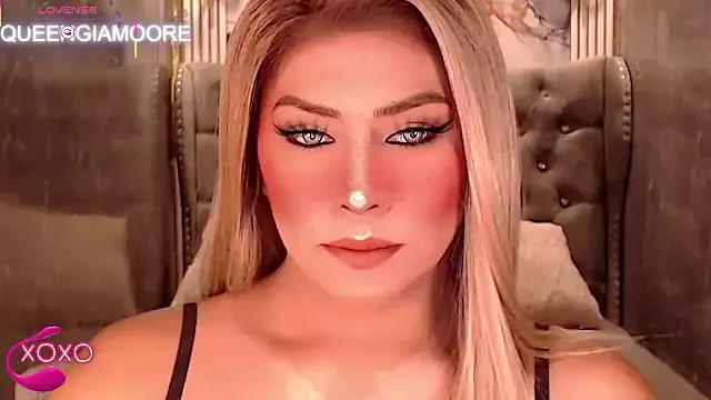 Lady_Giamoore from StripChat is Freechat