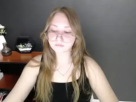 lady_minx from StripChat is Freechat