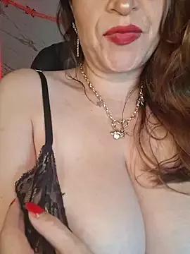 Try our girls live displays and explore the company of endless strippers, with beautiful physiques, vibrating toys and more.