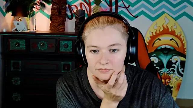 LadyLollipop from StripChat is Freechat