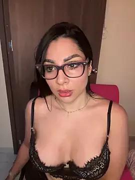 Try our girls live displays and explore the company of endless strippers, with beautiful physiques, vibrating toys and more.