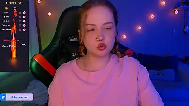 lala_loulou_land from StripChat