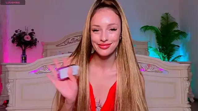 Try our girls live displays and explore the company of endless strippers, with beautiful physiques, vibrating toys and more.